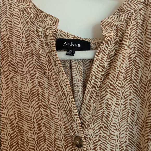 Long sleeve flowy dress. Only worn once! - Picture 4 of 4